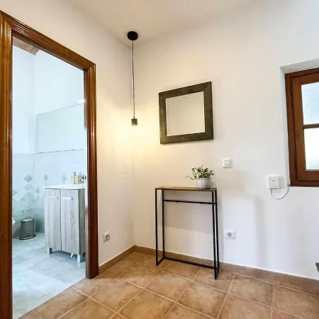 Romantic Duplex With Terrace And Great Views شقة