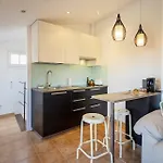 Romantic Duplex With Terrace And Great Views Gérone