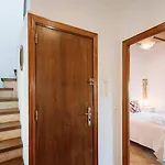 Romantic Duplex With Terrace And Great Views * Gérone