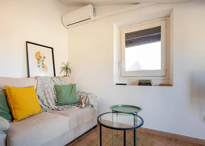 Romantic Duplex With Terrace And Great Views Gerona